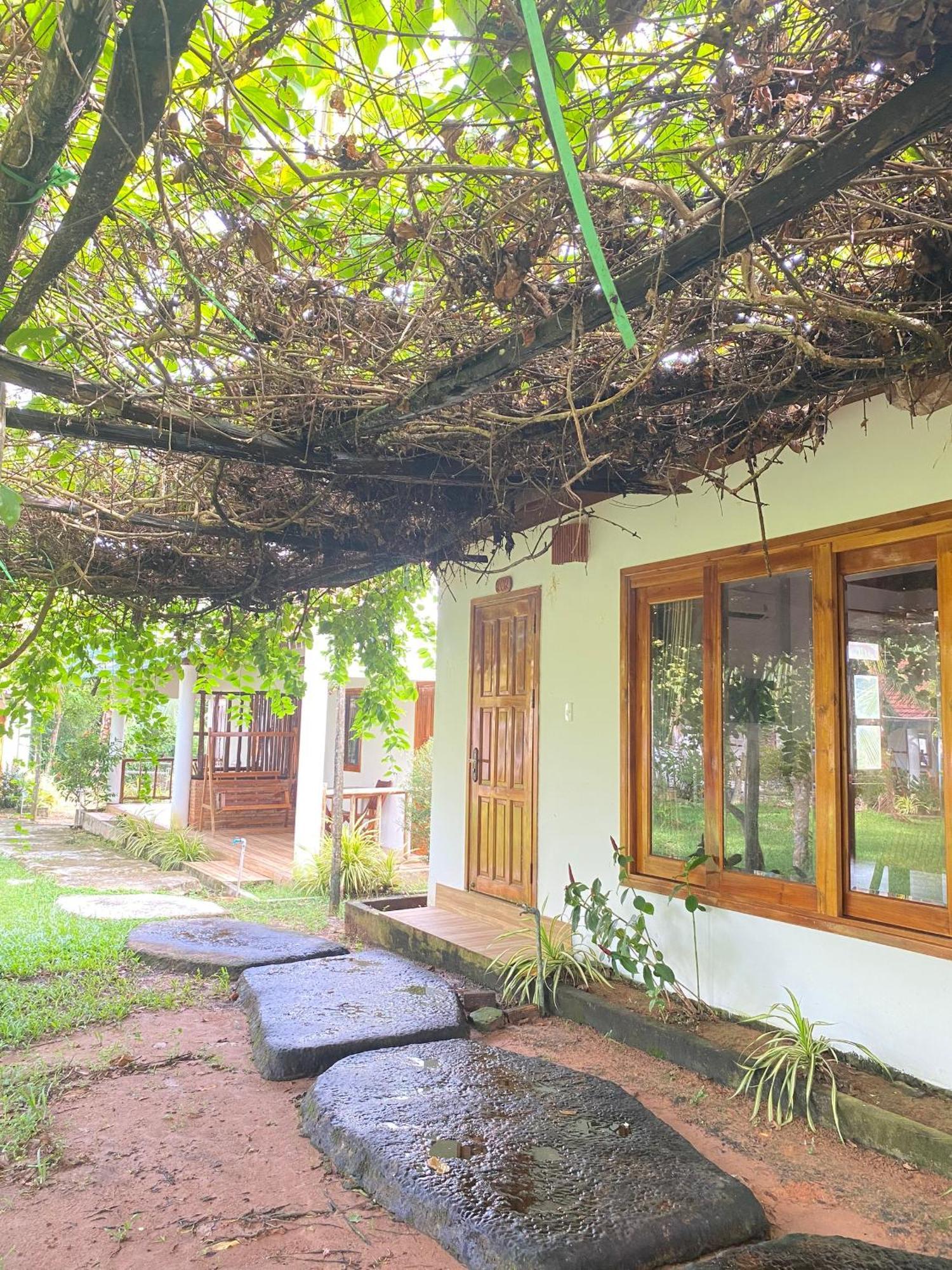 Вилла Y Nghia Bungalow Ong Lang Дуонг-Донг Экстерьер фото